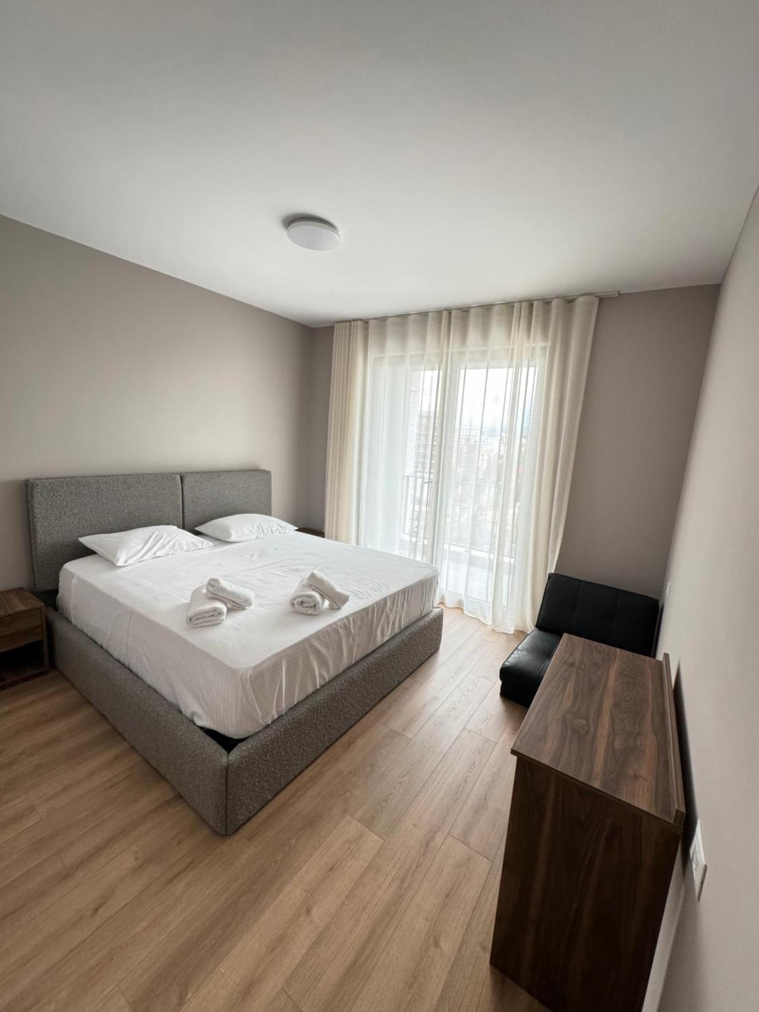 The Boulevard Bliss Apartment Tirana